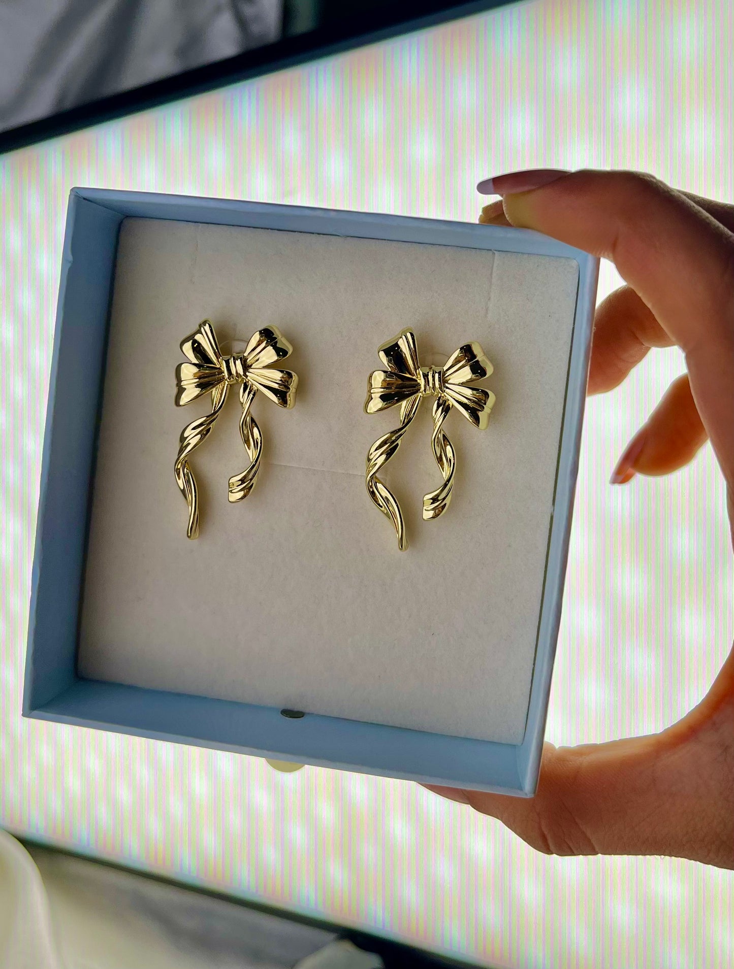 Gold Bow Earrings