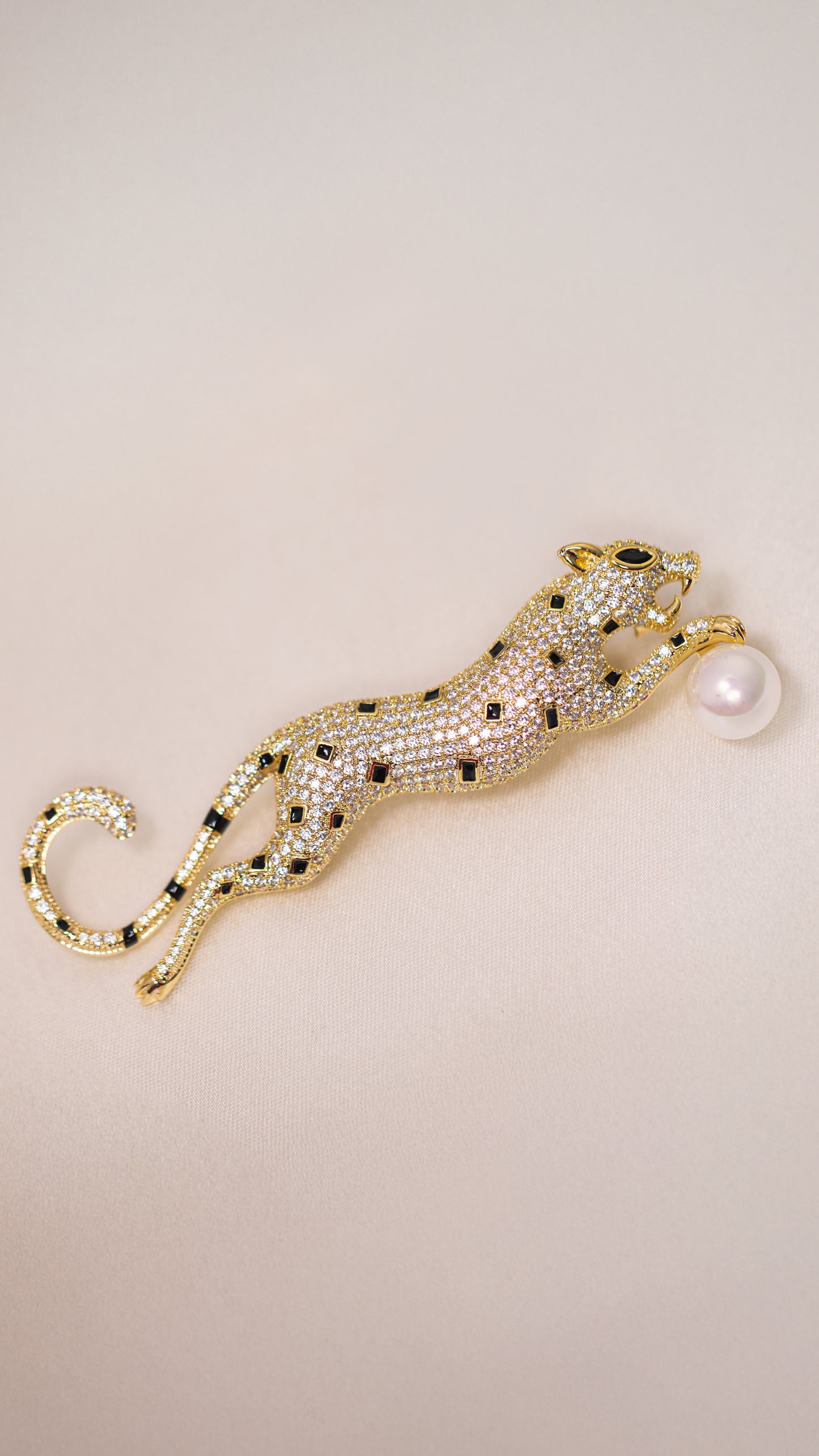 Jaguar Brooch