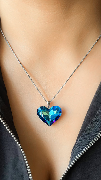 Pink and Blue Solitaire chain pendant