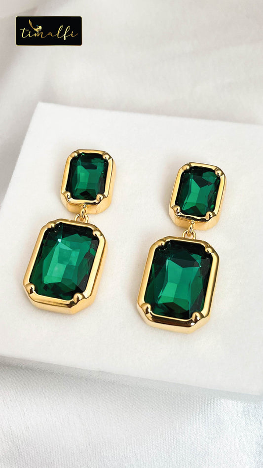 Green Solitaire Earings